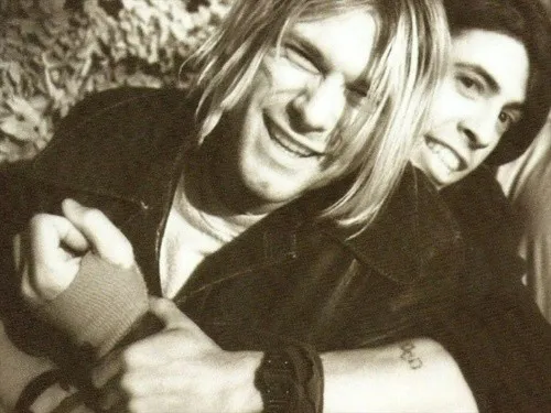 Dave Grohl intentó dejar Nirvana gracias a Kurt Cobain
